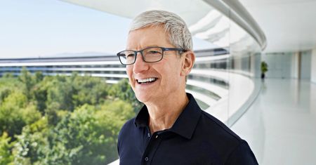 Tim Cook raz jeszcze o tym samym. Wytłumaczył dlaczego App Store musi mieć monopol