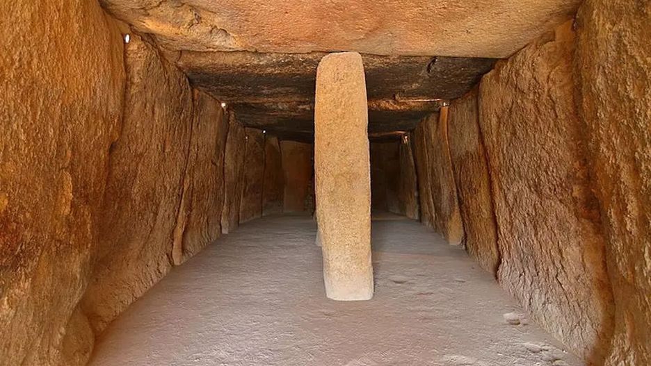 Dolmen de Menga
