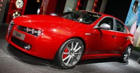 Alfa Romeo zostaje u Fiata i zwiększa sprzedaż o 475%!
