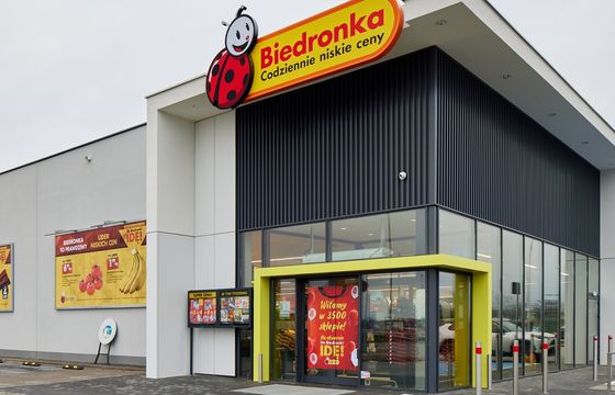 Biedronka z większym zyskiem. Przybędzie ponad 100 sklepów