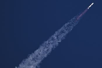 Nowa megakonstelacja satelitów na horyzoncie. Buduje ją Jeff Bezos