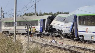 Na Mazowszu wykoleił się pociąg. Wcześniej doszło do zderzenia