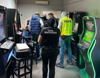 We Wrzeszczu działał nielegalny salon gier hazardowych. Właścicielom grozi do 3 lat więzienia
