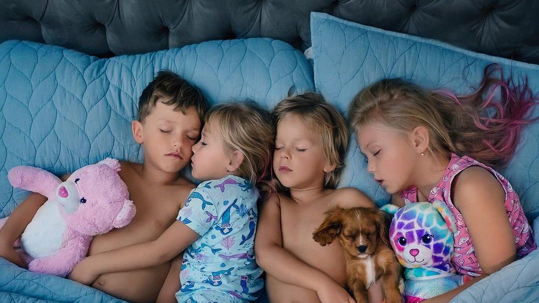 Słodki sen dzieci uchwycony na wspaniałym zdjęciu. Zobacz jak powstało 1