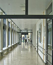 Strajk pielęgniarek w Polsce. Ministerstwo zapowiada podwyżki