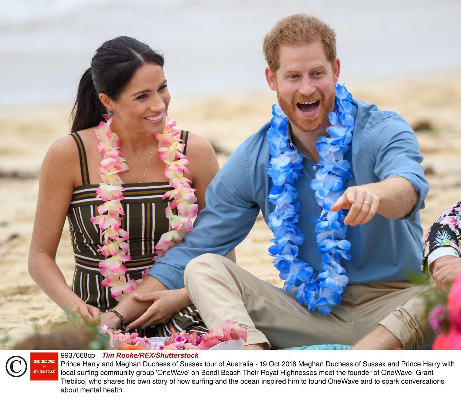 Meghan Markle w ciąży i książę Harry na plaży Bondi w Sydney