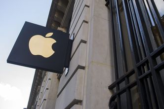 Włamanie do salonu Apple w Paryżu. Ukradli towar za milion euro