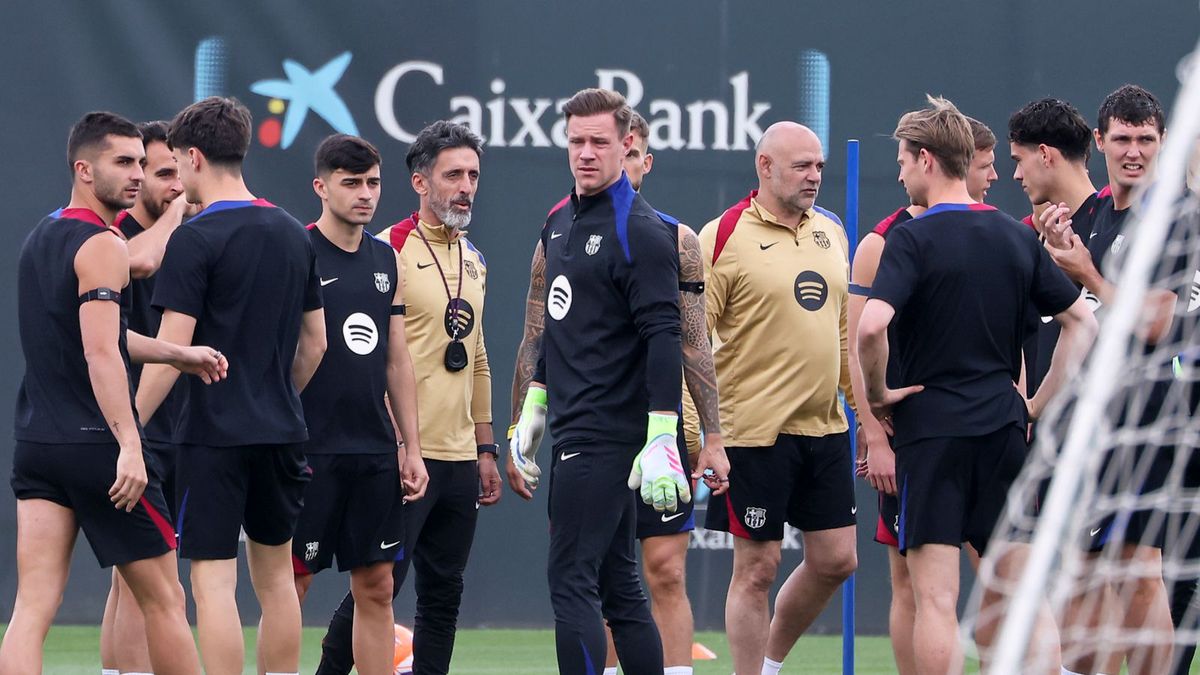 Getty Images / Valls/Urbanandsport/NurPhoto via Getty Images / FC Barcelona w czasie treningu