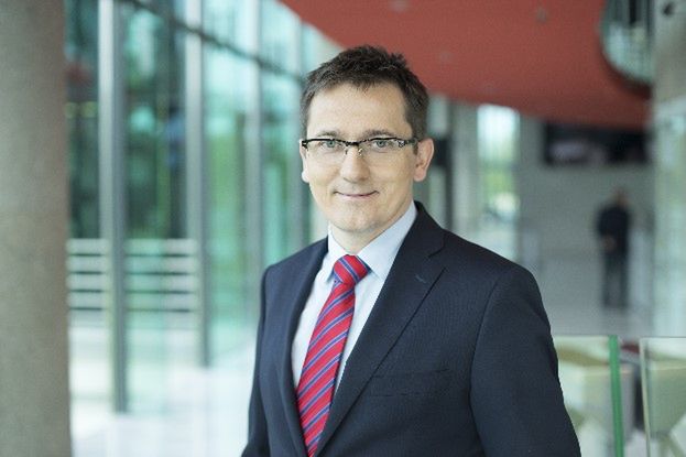 Dr Mariusz Cholewa - Prezes Zarządu Biura Informacji Kredytowej