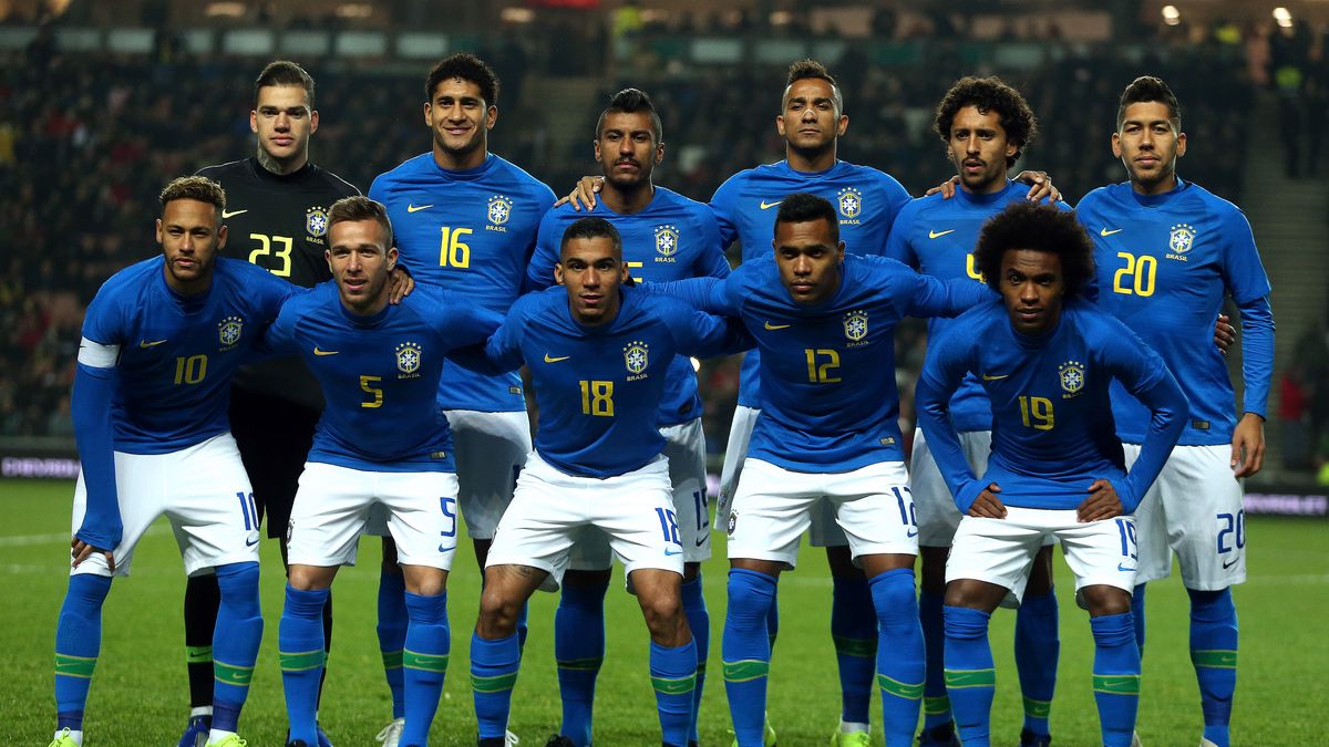 Getty Images / Alex Pantling / Na zdjęciu: piłkarze reprezentacji Brazylii 