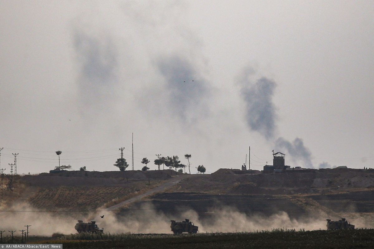 Atak Turcji na Syrię. Pentagon potwierdził, że siły USA są pod ostrzałem tureckiej artylerii