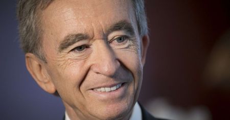 Luksus zaprowadził go na szczyt. Już nie twórca Zary, ale Bernard Arnault jest najbogatszym Europejczykiem