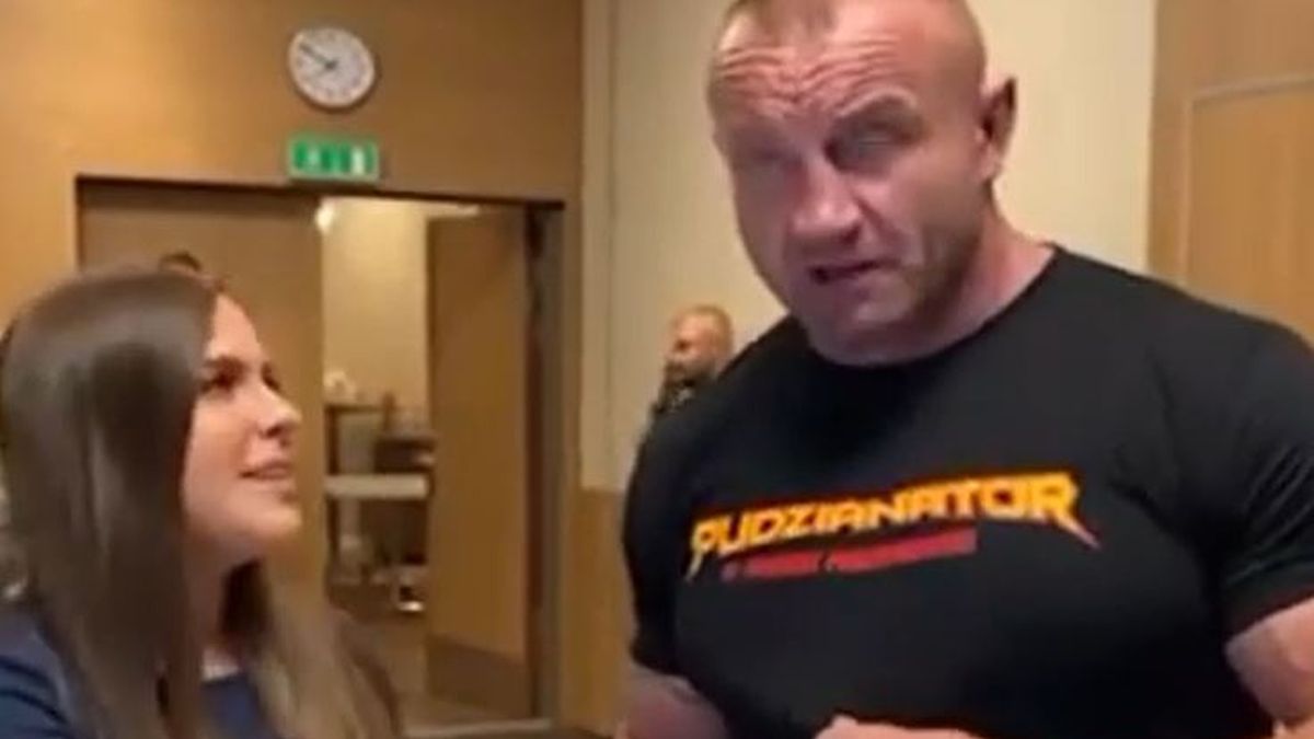 Mariusz Pudzianowski zakłada się z fanką