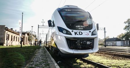 Wrocław. W tramwaju i pociągu na jednym bilecie? Jest nowa propozycja miasta