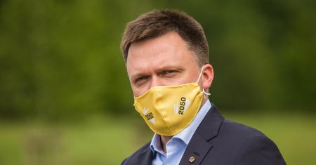 Hołownia o filmie o Jarosławie Kaczyńskim. "Lubię horrory i science fiction"