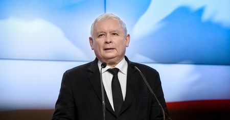 Szefowie państwowych spółek muszą się trzymać za portfel. Kaczyński i im nie odpuści