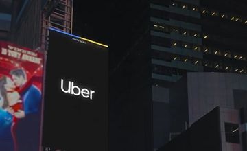 Uber przedłuża umowę z Omnicom Media. Budżet: 880 mln dol.