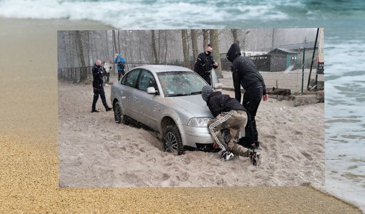 Kołobrzeg. Zakopał się autem na plaży, teraz ma kłopoty
