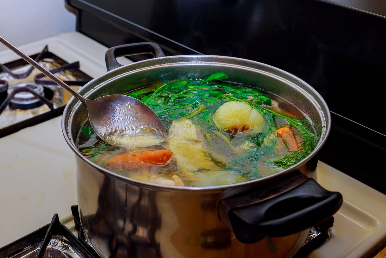 Here's how to make perfectly clear chicken broth