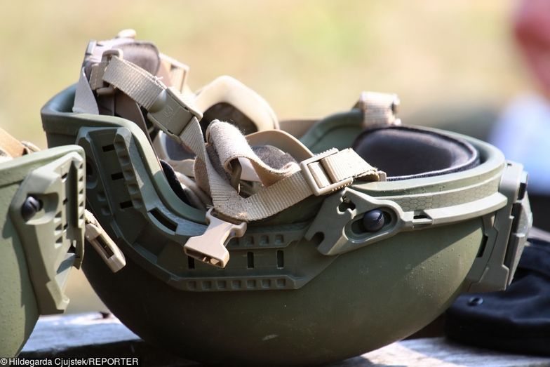 Remont starych hełmów pochłonął miliony