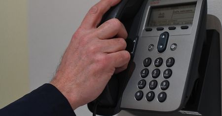 Telefon w sprawie fotowoltaiki? UKE: "Zaplanowano kontrolę tego podmiotu"
