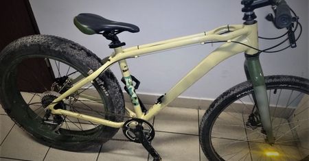 Wrocław. Seryjni złodzieje w rękach policji. Trudzili się kradzieżą rowerów