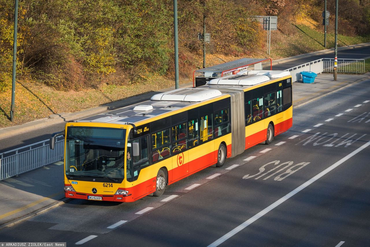 Łódź. Kierowca autobusu zasłabł w trakcie kursu