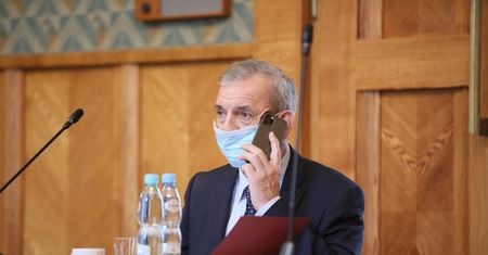 Koronawirus. Szczepionki nie dla nauczycieli. "Czy ktoś ma spójną wizję edukacji?"