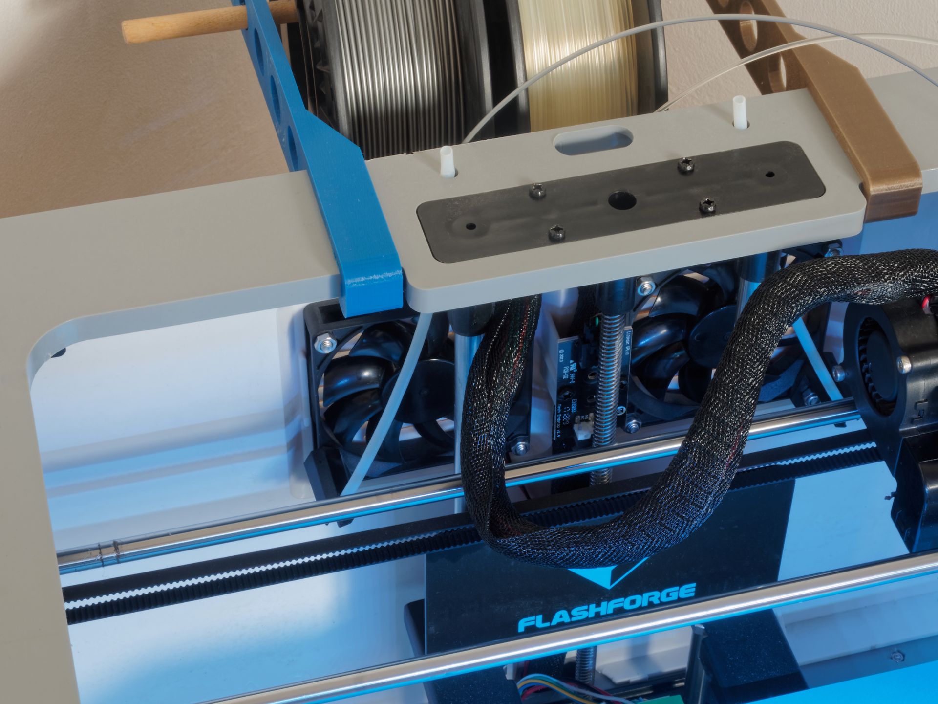 Recenzja FlashForge Dreamer. Druk 3D dwoma materiałami w niezłej cenie 3