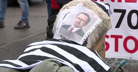 Protest przeciwko inwestycji Kolei Dużych Prędkości w Mikołowie. “Naszych argumentów nikt nie słucha”