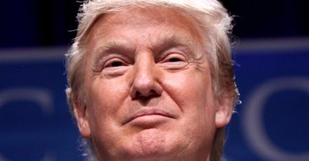 Trump wydał przed wyborami 50 mln dol. Teraz potrzebuje jeszcze miliarda