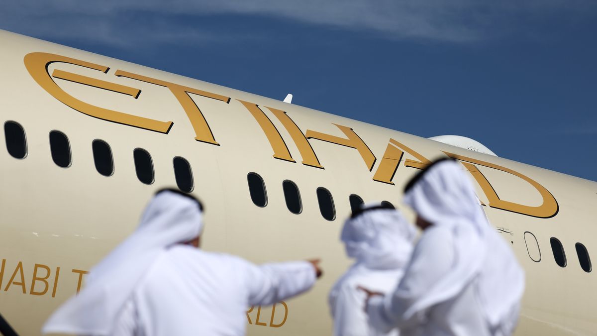 Etihad Airways to narodowy przewoźnik Zjednoczonych Emiratów