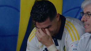 Nie mógł powstrzymać łez. Nagrania z Ronaldo obiegają świat