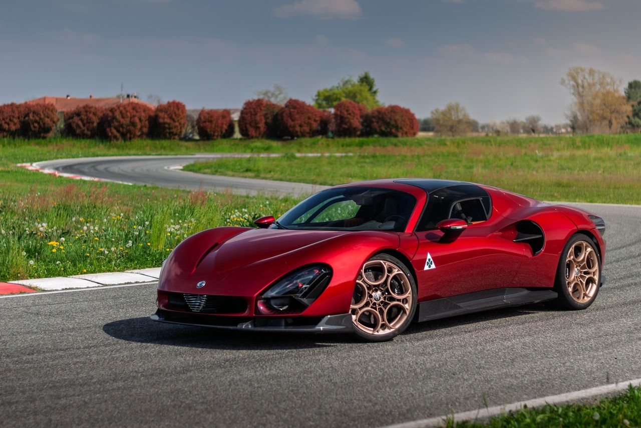 Alfa Romeo 33 Stradale