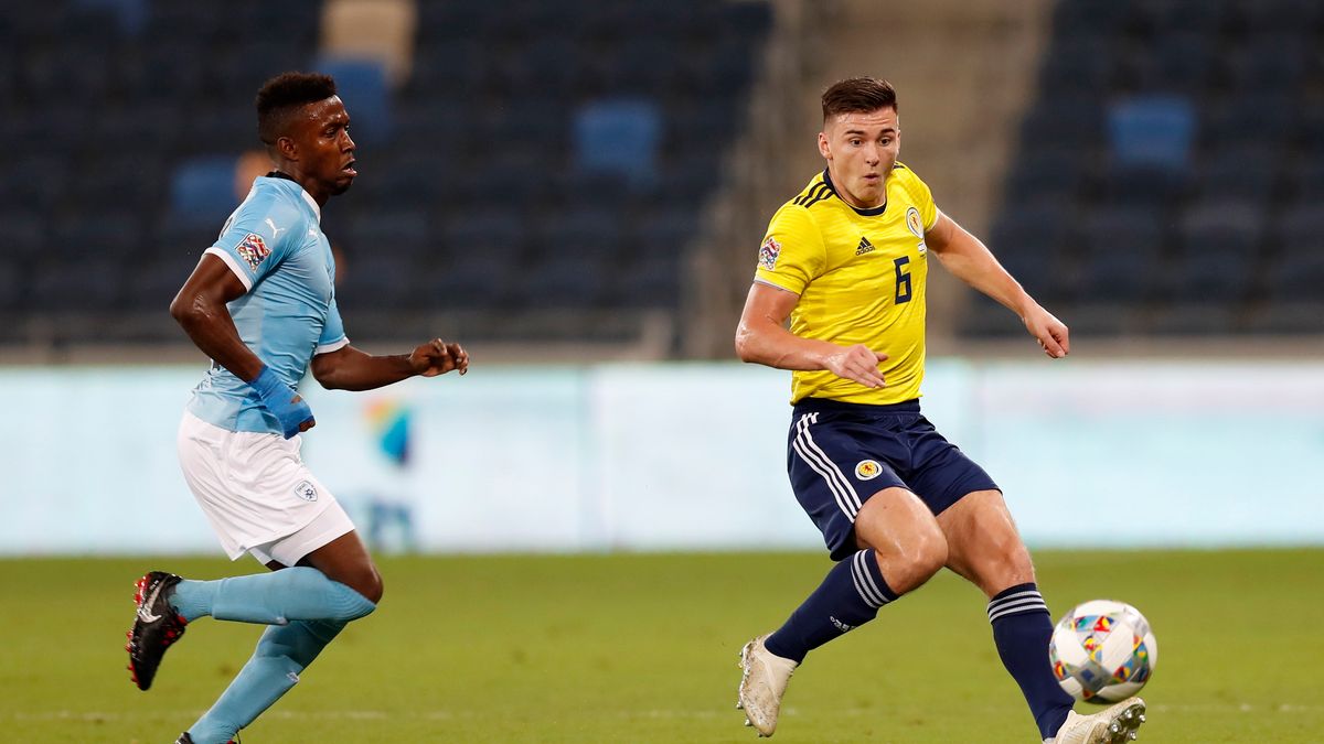 Zdjęcie okładkowe artykułu: PAP/EPA / ATEF SAFADI / Na zdjęciu: Kieran Tierney (z prawej)