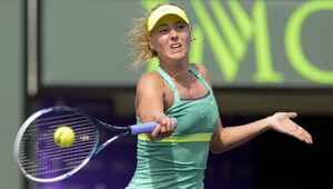 WTA Paryż: Szarapowa nie dała szans Hantuchovej, porażki Halep i Vinci