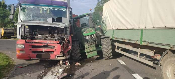 Sezon żniw pełen stłuczek. Policja bije na alarm