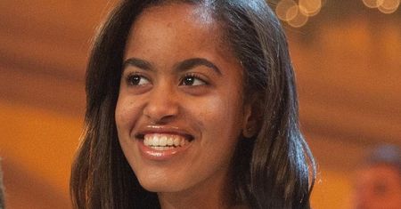 Malia Obama pozuje do zdjęcia w koszulce hip-hopowego zespołu