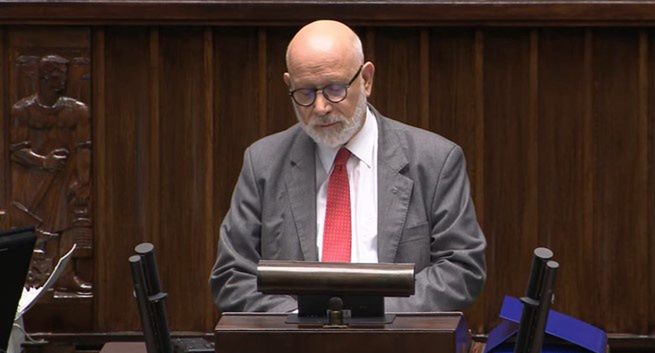 Szef KRRiT zaniechał jednego z obowiązków? KIM: dostawcy płatnej telewizji nam odmówili