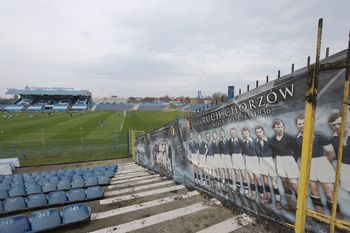 Ruch Chorzów pożegna Cichą przed wyburzeniem stadionu: mecz z Wartą Poznań