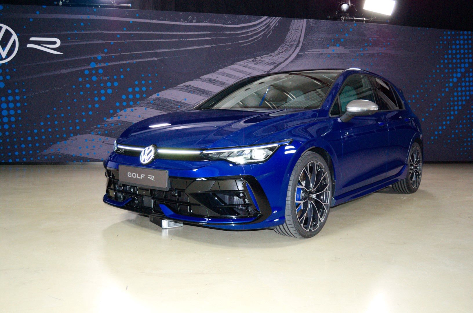 Nowy Volkswagen Golf R