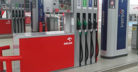 Na stacji zapłacisz smartfonem. Aplikacja Orlen Pay już działa