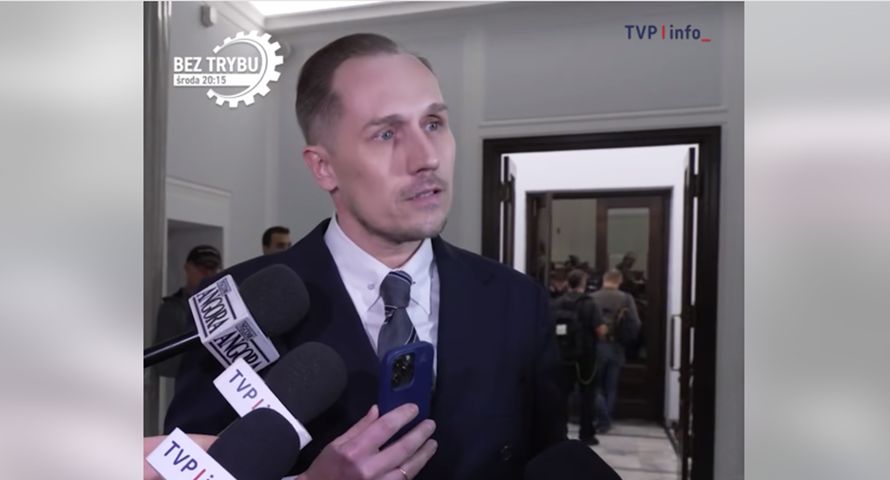 Poseł zapytał reporterkę TVP o "problemy umysłowe". Ostra wymiana zdań na sejmowym korytarzu