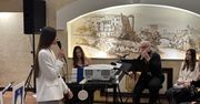 Opatów: Jesienny koncert na dwa świerszcze i wiatr w kominie