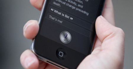 Apple poszukuje pracowników znających polski. Wiele wskazuje, że Siri przemówi w naszym języku