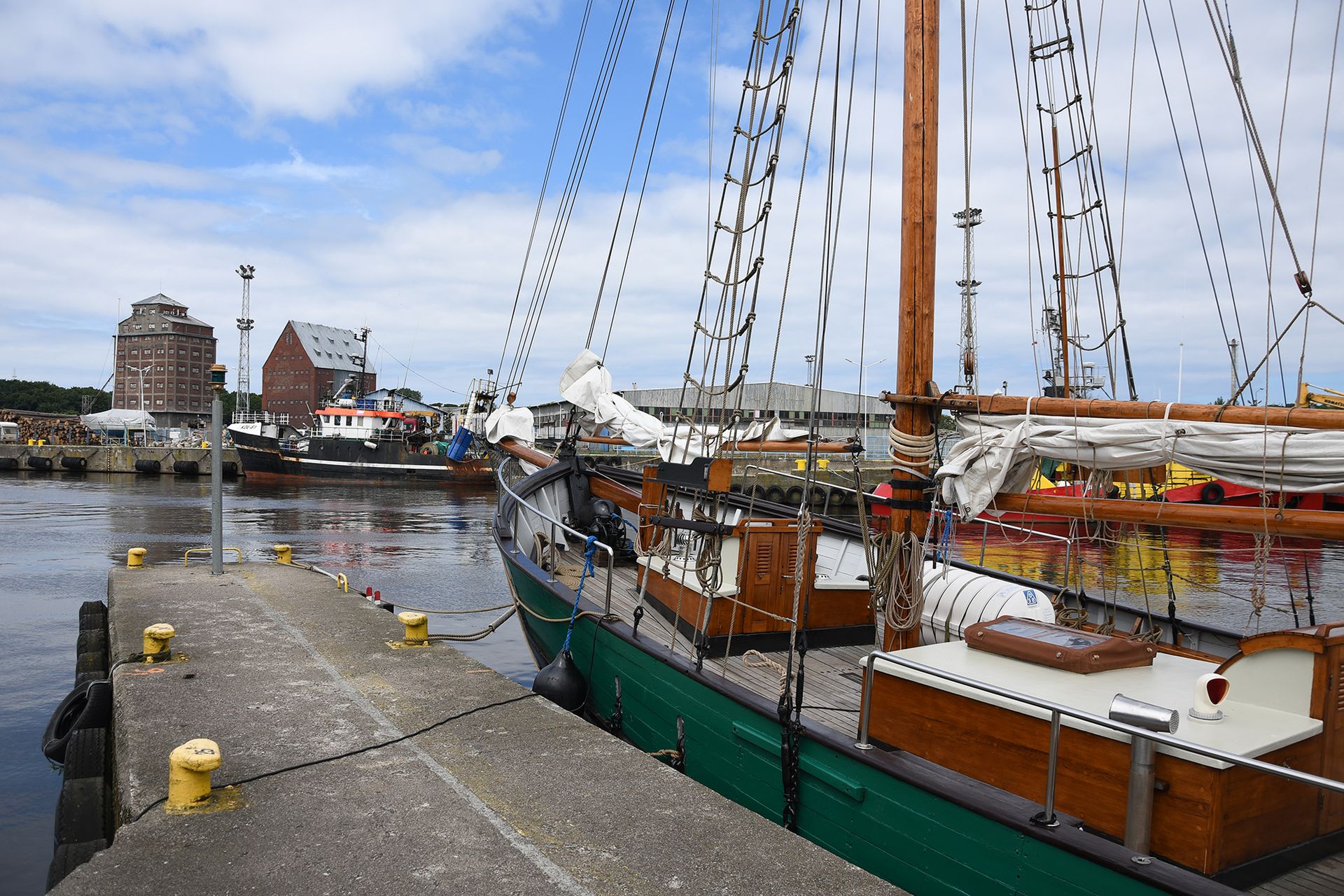 Nikon D7500 - przepustka do poważnej fotografii czy drogi gadżet? [test] 94