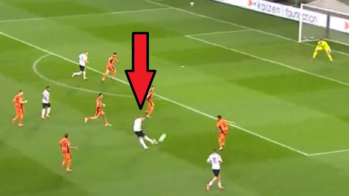 Twitter / Screen / Polsat Sport / Na zdjęciu: Rafał Augustyniak strzelił pięknego gola w meczu z Szachtarem Donieck