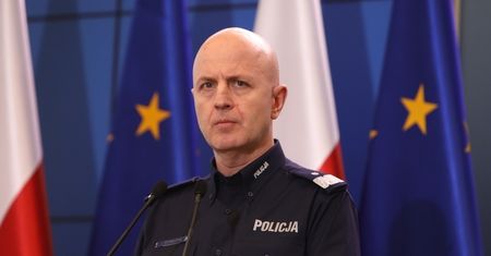 Komendant pisze list do policjantów. "Nie dopuśćmy, by na ulicach zaczęli rządzić bandyci"
