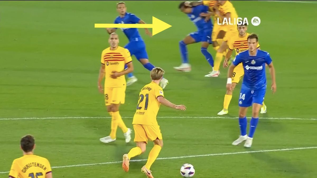 Zdjęcie okładkowe artykułu: YouTube / La Liga EA Sports / Niesportowe zachowanie Raphinhi (FC Barcelona)