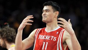 Oficjalna strona NBA przypomina akcje Yao Minga (wideo)